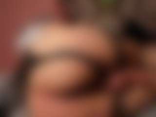 Live cam show with Electra-Gosselin - White on Camsoda | colombia