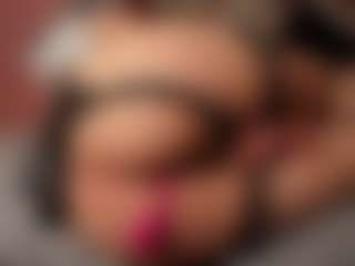 Live cam show with Electra-Gosselin - Latina on TeamSkeetLive | colombia