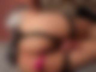 Live cam show with Electra-Gosselin - Brown Eyes on Free Soda