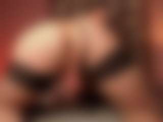 Live cam show with Electra-Gosselin - White on sexytreat.net | colombia