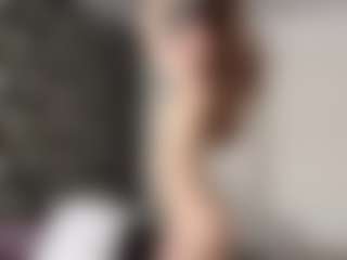 Live cam show with Ivy - College Brown Hair on Camsoda