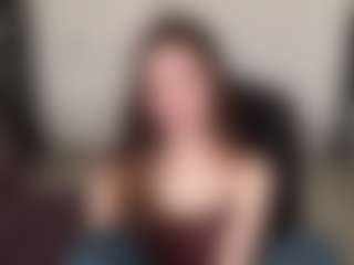 Live cam show with Ivy - Mature on madthumbs