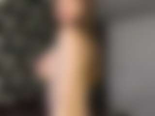 Live cam show with Ivy - Facial Piercings on Milfs Live