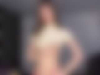 Live cam show with Ivy - Erotic Dance on SxyPornLive