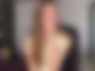 Live cam show with Ivy - Mature on Camsoda