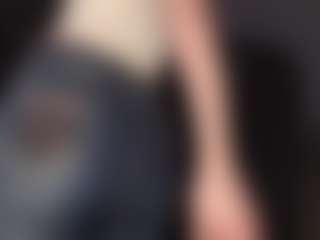 Ivy's Live Sex Cam Show