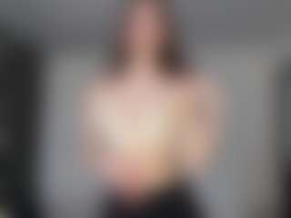 Live cam show with Ivy - Small Tits Mature on Camsoda