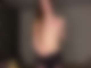 Live cam show with Ivy - Lesbian on Camsoda