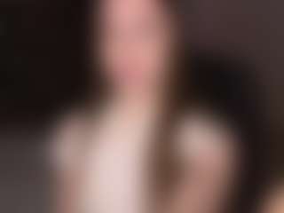 Live cam show with Ivy - Lesbian on luckytryst.com