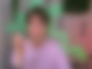 Live cam show with naya-may - Gray Eyes on livesuperchat.net