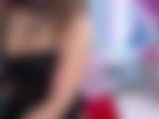 Live cam show with thalia-mills19 - Blonde Hair Petite on CamClone