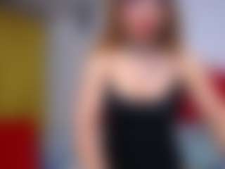 Live cam show with thalia-mills19 - Blonde Hair on Camsoda