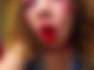 Live cam show with thalia-mills19 - Blonde Hair on Camsoda