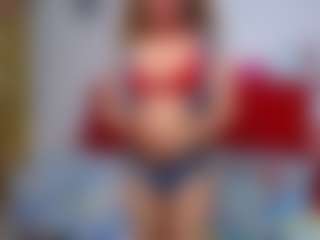 Live cam show with thalia-mills19 - Blonde Hair on Camsoda