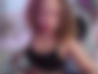 Live cam show with thalia-mills19 - Brown Eyes Blonde Hair on dropp.cam