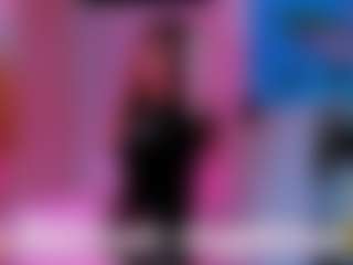 Live cam show with CarolCat - Moaning on Big Tits