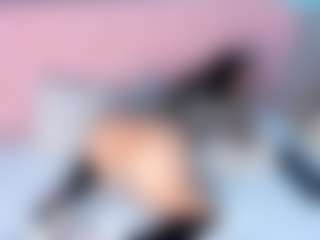 Live cam show with isa-valverde - Double Penetration on Dolls Live