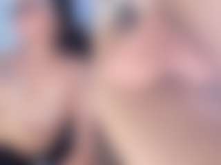 isa-valverde's Live Sex Cam Show