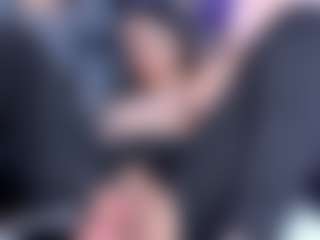 isa-valverde's Live Sex Cam Show