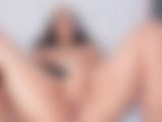 isa-valverde's Live Sex Cam Show