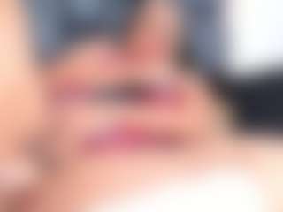 isa-valverde's Live Sex Cam Show