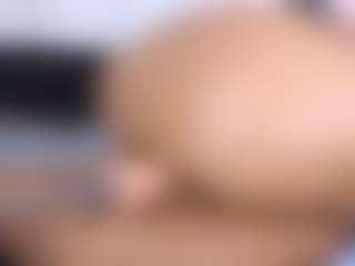 isa-valverde's Live Sex Cam Show