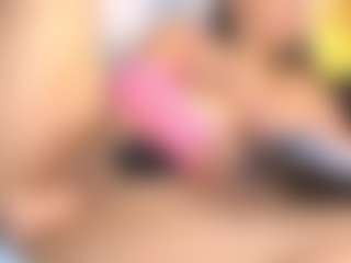 Live cam show with isa-valverde - Strip on Camsoda