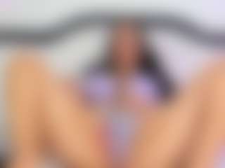 isa-valverde's Live Sex Cam Show