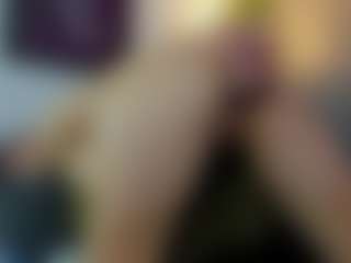 Kira-Exe's Live Sex Cam Show