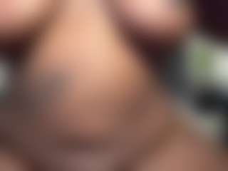 Harley Juul's Live Sex Cam Show