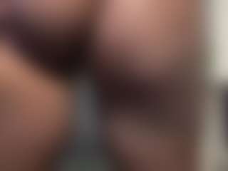 Harley Juul's Live Sex Cam Show