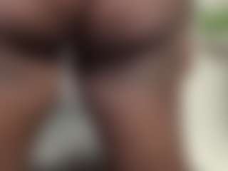 Harley Juul's Live Sex Cam Show