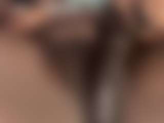 Live cam show with Harley Juul - Dildo Or Vibrator on Lustler