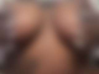 Harley Juul's Live Sex Cam Show