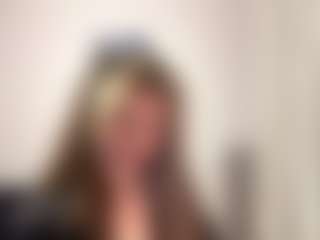 Live cam show with Dia - Dirty Talk on iamadamtest123.com