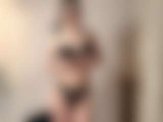 Dia's Live Sex Cam Show