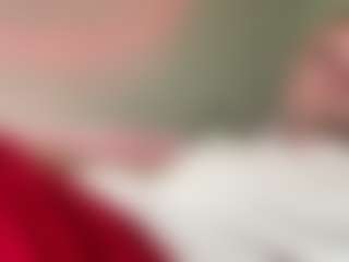 Live cam show with JeremyScotty - Average on Latina Girls