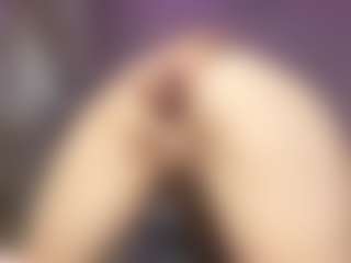 Live cam show with JessicaKochel - Shaved on galaxygirlnitro.com