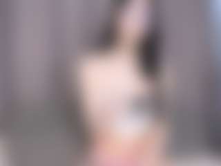 Live cam show with Bea - Thin on Camsoda Late Night