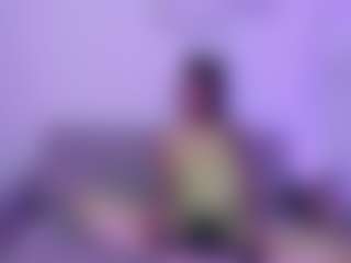 Live cam show with Adela Avanzi - Cumshot on SpankPalCams
