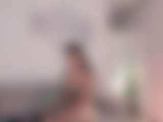 Live cam show with Adela Avanzi - Teen (18+) on live.xbliss.ai