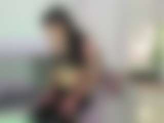 Live cam show with Adela Avanzi - Orgasm on live.xheat.ai