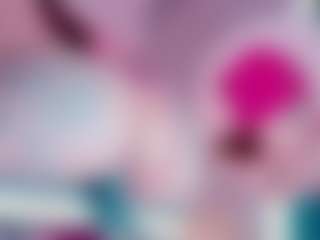 Live cam show with Angel - Brown Hair on StripNow