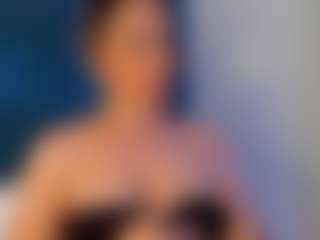 angie-leonn's Live Sex Cam Show