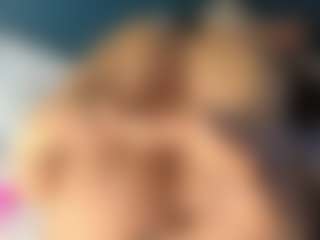 angie-leonn's Live Sex Cam Show