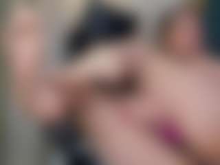 angie-leonn's Live Sex Cam Show