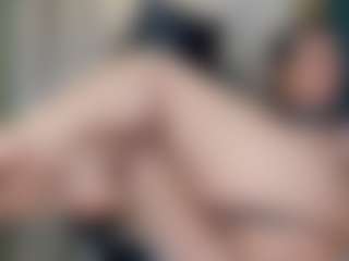 angie-leonn's Live Sex Cam Show
