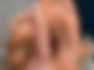 angie-leonn's Live Sex Cam Show