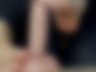 angie-leonn's Live Sex Cam Show