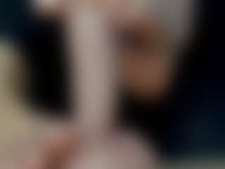 angie-leonn's Live Sex Cam Show